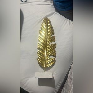Gold Feather Decoration